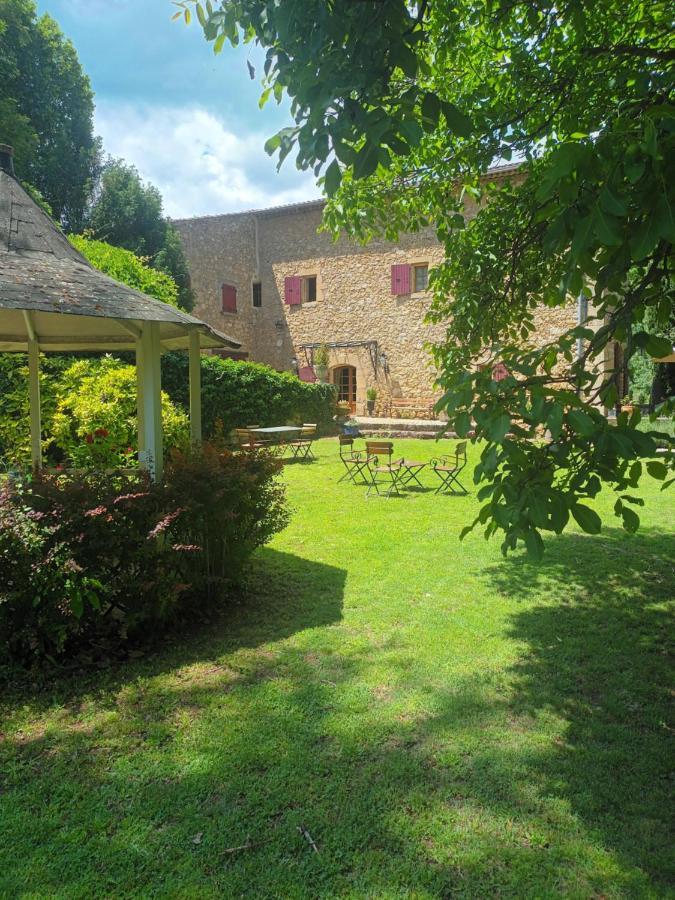 Le Vieux Moulin De Jouques Bed & Breakfast Exterior photo